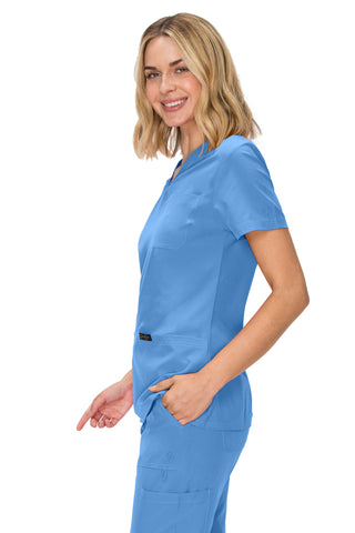 Jessica Simpson Women's Fashion 3-Pocket Scrub Top with Side Zipper Storage